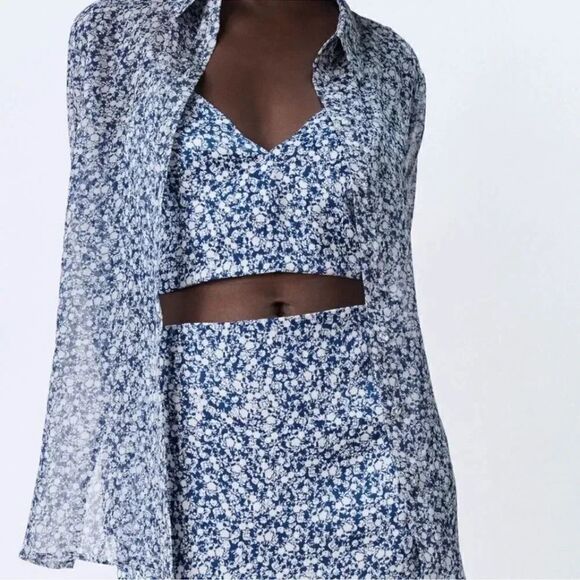 ZARA FLORAL PRINT BLOUSE - Picture 3 of 8